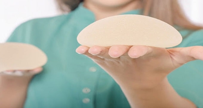 جراحی پروتز سینه چیست ؟